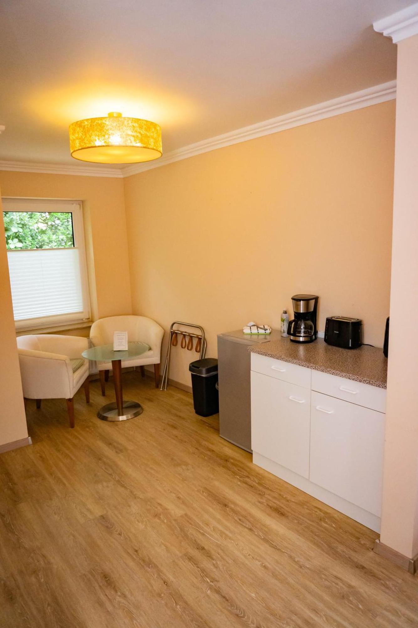Haus Strandlust- Gemuetliches Studio Direkt Am Duemmer Apartment Лембрух Екстериор снимка
